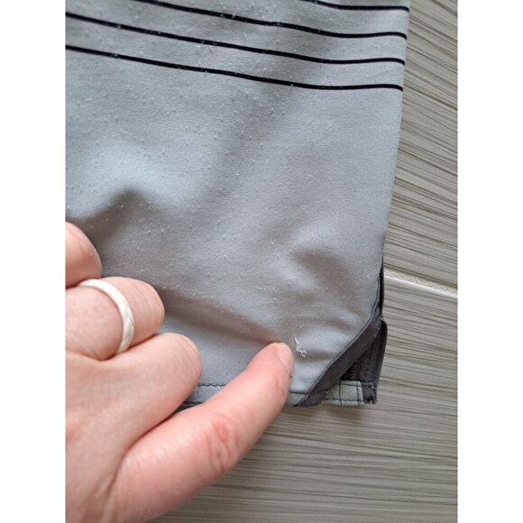 Vuori Trail Shorts Shale Neptune Stripe Mens Drawstring Pockets Gray Stripe XXL - Picture 5 of 12